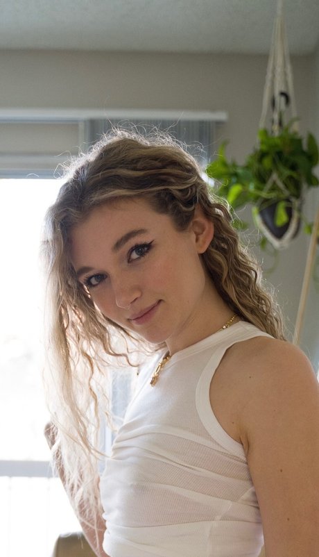 Naken läckt OnlyFans-bild av Madi Ruve