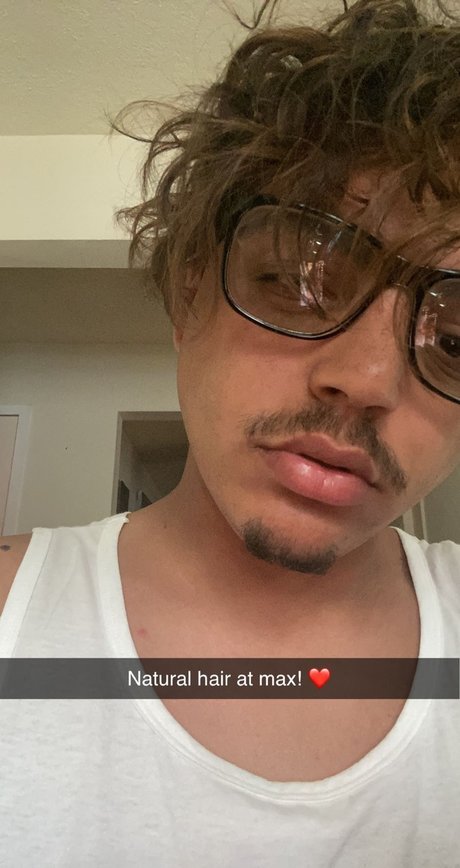Alaston vuotanut OnlyFans-kuva Luis Melendez Oliveras