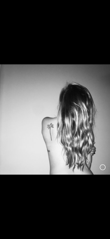 Обнаженная фотография утечки OnlyFans от Megan Alyn