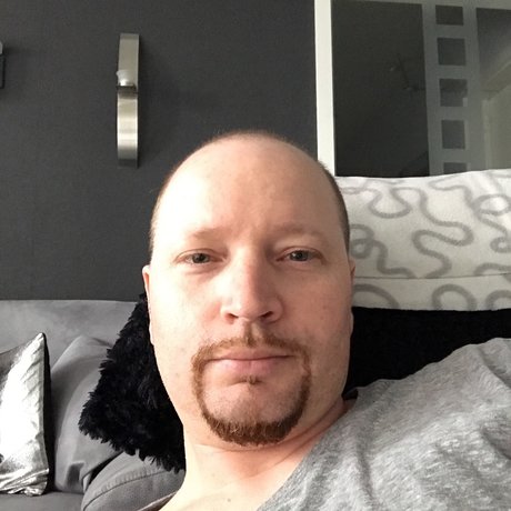 Alasti lekkinud OnlyFans-i pilt Marc Fchtenkortschmitz