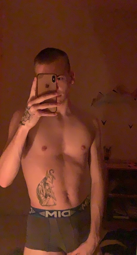 Nøgent lækket OnlyFans-billede af Mathis