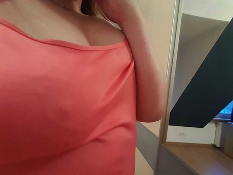 Naken läckt OnlyFans-bild av Marylin