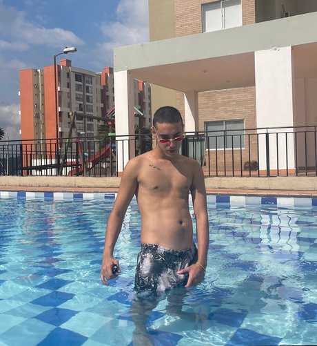 Nahá fotka uniklých OnlyFans od Marvin Wonder