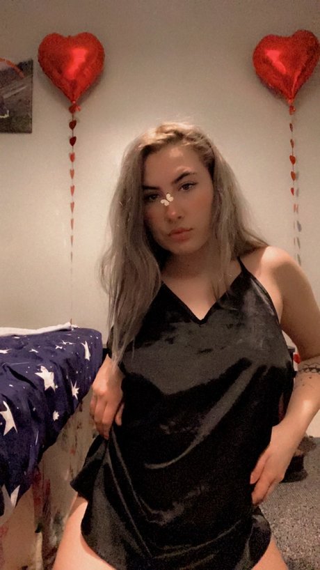 Обнаженная фотография утечки OnlyFans от   