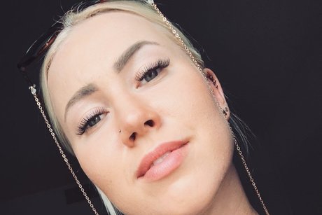 Nahá fotka uniklých OnlyFans od Mimosa