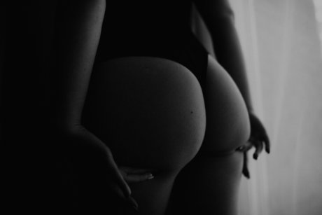 Naken läckt OnlyFans-bild av Mila Grace