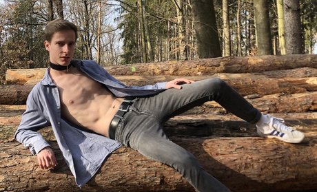 Nahá fotka uniklých OnlyFans od Mike Branco