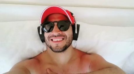 Alaston vuotanut OnlyFans-kuva Mickey Santana Oficial