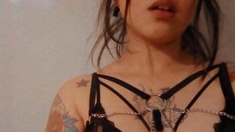 Naken läckt OnlyFans-bild av Michelle