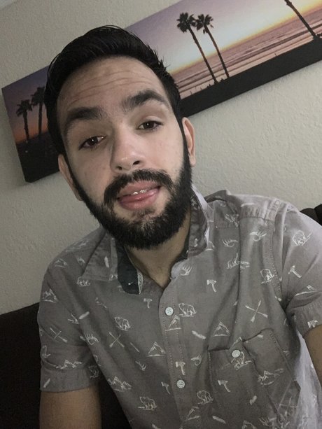 Nahá fotka uniklých OnlyFans od That Beta Boi