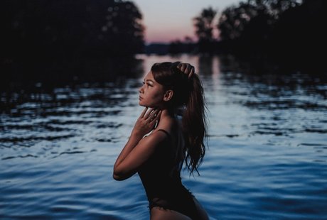 Naken läckt OnlyFans-bild av Mia Elisabeth