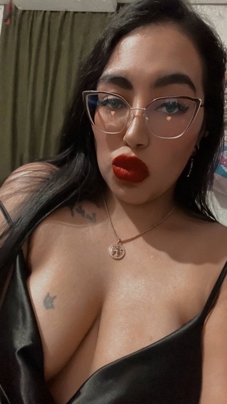 Yanna Glez