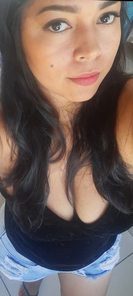 Naken läckt OnlyFans-bild av Mercedita