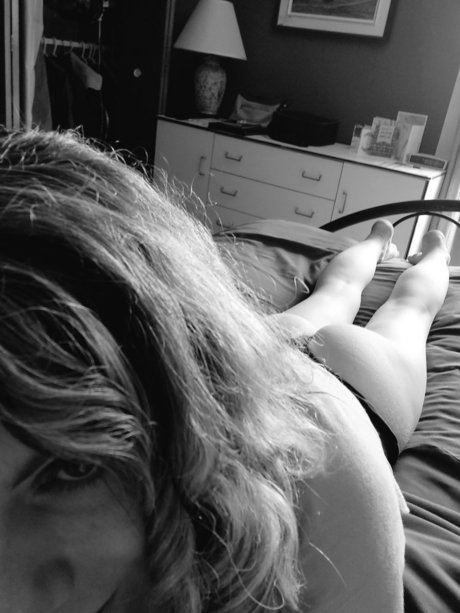 Nahá fotka uniklých OnlyFans od Roxie Roller