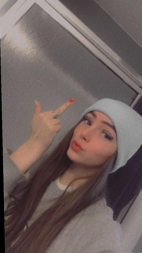 Nøgent lækket OnlyFans-billede af Montanashykes
