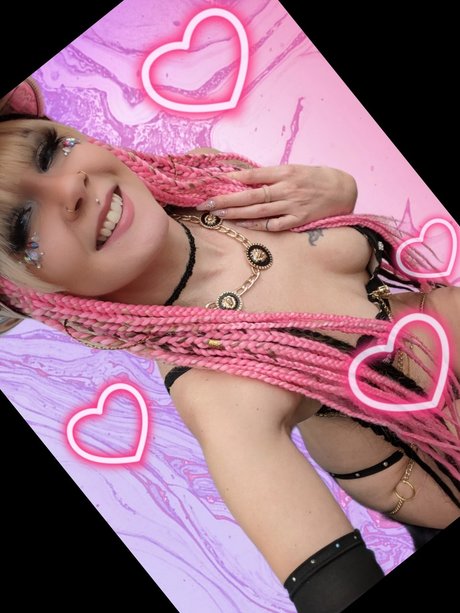 Xmollimoonshinex OnlyFans 유출 누드 사진