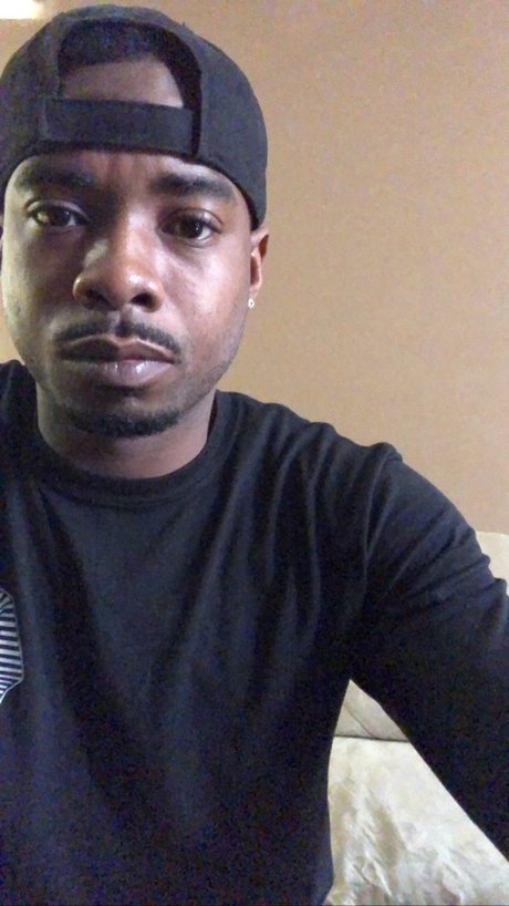 Nahá fotka uniklých OnlyFans od Jovontae