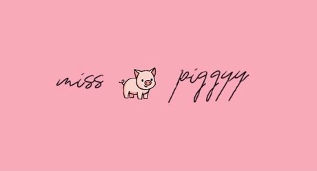 Naken läckt OnlyFans-bild av Miss Piggyy