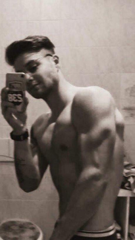 Nakedsteve