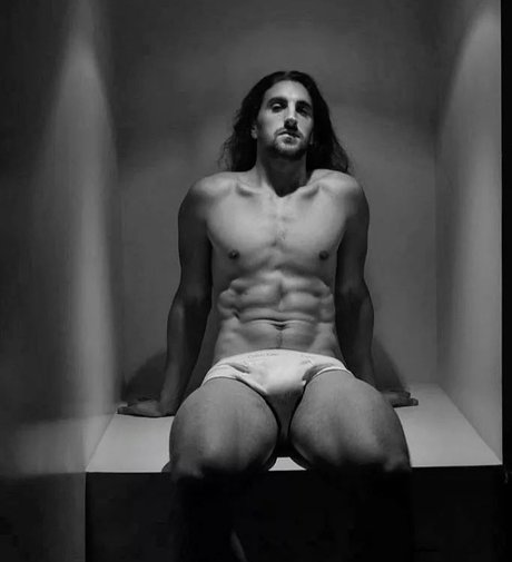 Обнаженная фотография утечки OnlyFans от Nachioz