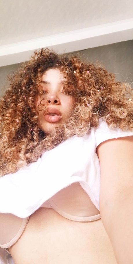 Photo nue de fuite OnlyFans de Brown Sugar