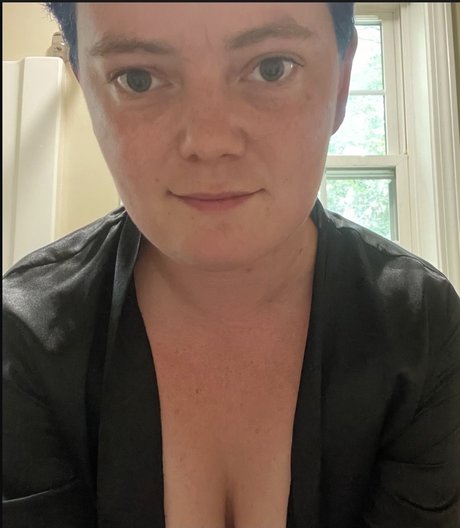 Nahá fotka uniklých OnlyFans od Mxmaggie