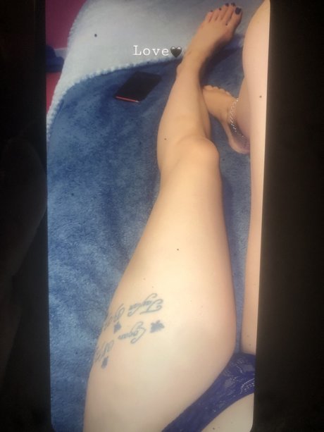 Naken läckt OnlyFans-bild av Playboyxox