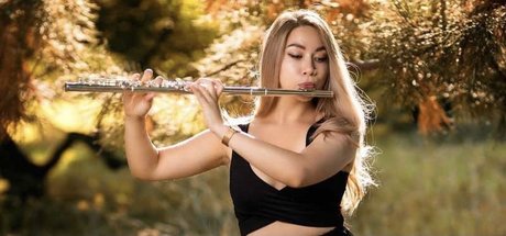 Naken läckt OnlyFans-bild av Mumi Dari