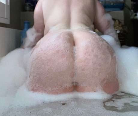 Naken läckt OnlyFans-bild av Mslovelyfree