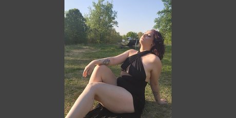 Naken lekkede OnlyFans-bilde av Harley Quinnzel