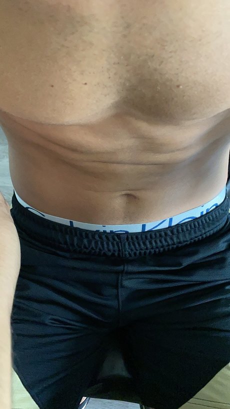 Naken läckt OnlyFans-bild av Evandro Lopes