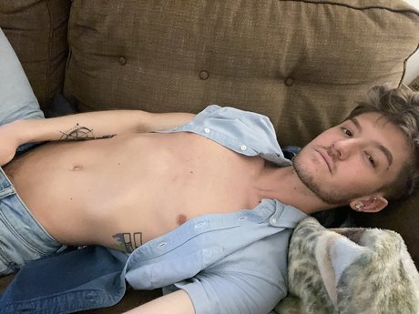 Naken läckt OnlyFans-bild av Nick L