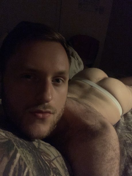Naakte gelekte OnlyFans-foto van Nick Stephens