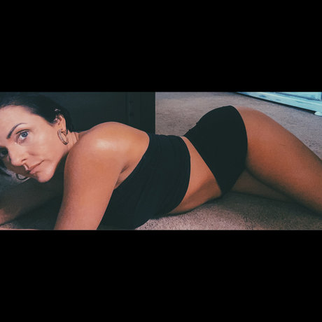 Foto desnuda filtrada de OnlyFans de Nicole Nicole