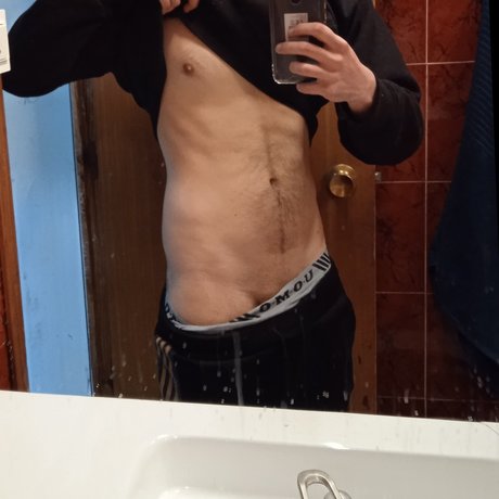 Naken läckt OnlyFans-bild av Nicock