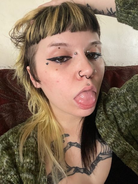 Naakte gelekte OnlyFans-foto van Nicole 