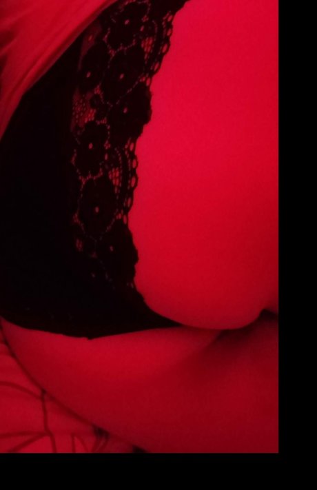 Naken läckt OnlyFans-bild av Nerea