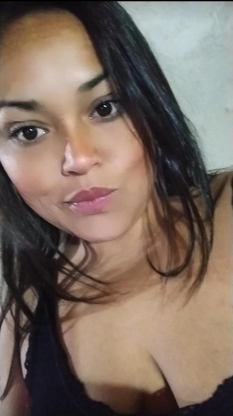 Обнаженная фотография утечки OnlyFans от Lulu