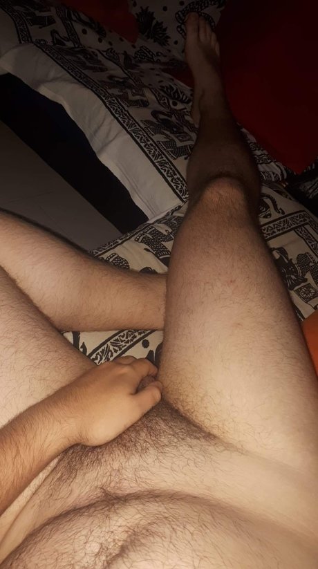 Alaston vuotanut OnlyFans-kuva Jp