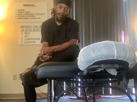Alaston vuotanut OnlyFans-kuva Nc Massage