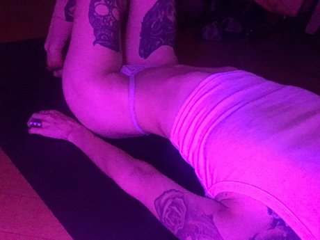 Nahá fotka uniklých OnlyFans od Nasty
