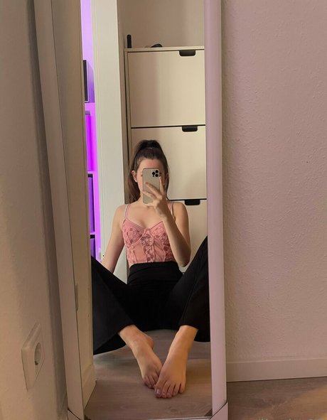 Nahá fotka uniklých OnlyFans od Leylaspring