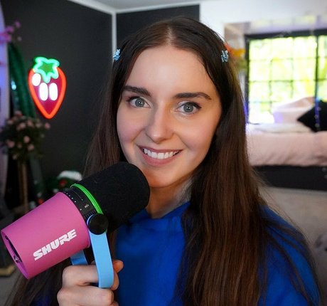 Nahá fotka uniklých OnlyFans od Loserfruit