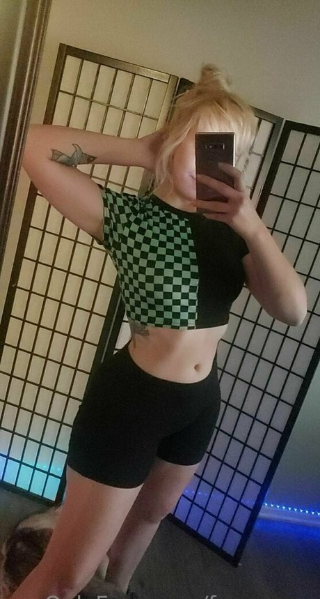 Nahá fotka uniklých OnlyFans od Freemoon