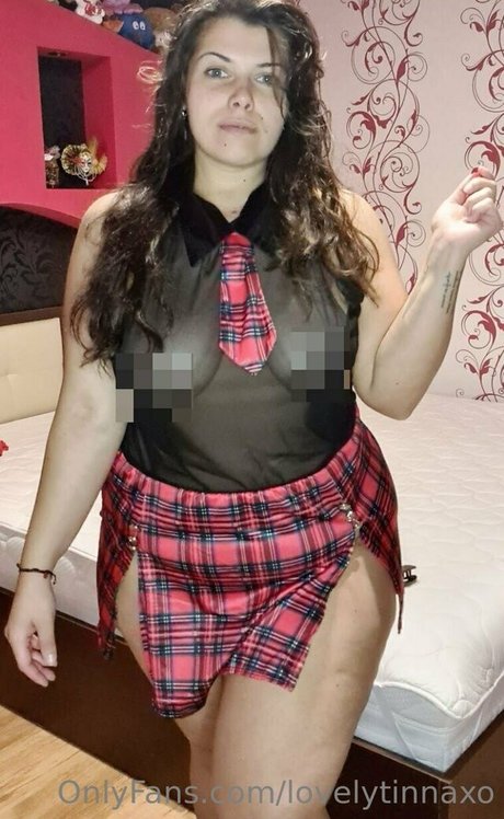 Lovelytinnaxo