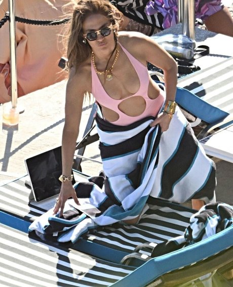 Jennifer Lopez