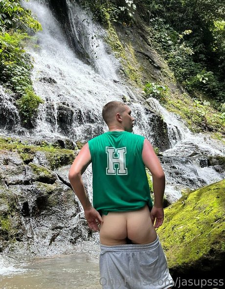 Nahá fotka uniklých OnlyFans od Jasupsss