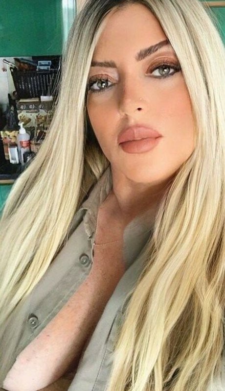 Flaviana Basta