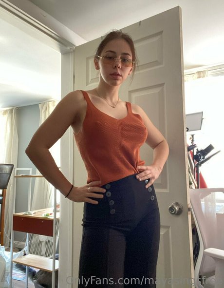 Nahá fotka uniklých OnlyFans od Mayaruefree