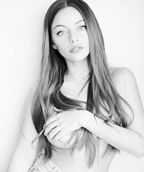 Nahá fotka uniklých OnlyFans od Kate Kishuk